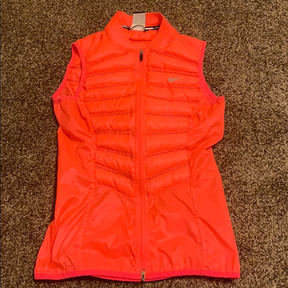 Nike reflective vest